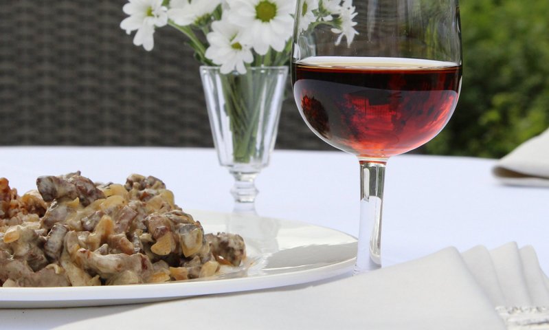 Oloroso and beef-stroganoff with buckwheat